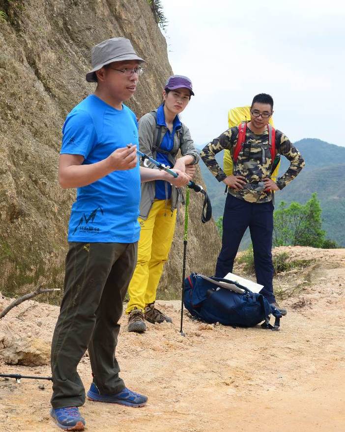 1524630160929458.jpg 1105268109.jpg