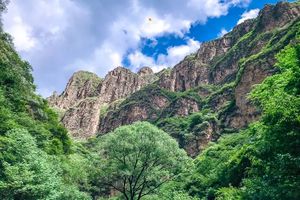 【周末1日·龙门涧】城市边缘原生态の京西小三峡龙门峡谷-爨底下古村探索