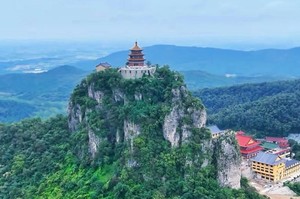 6.13【免门票特惠49】徒步褒禅山探华阳洞，朝圣霸王祠登鸡笼山望半月湖，山水回响 诗城惠宁