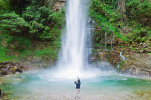11月4-9日首届贵州山地徒步大会，网红羊皮洞瀑布+大圣之眼/牛倒岩+夜郎天路异域星球+关岭冰臼古河床+云峰屯堡
