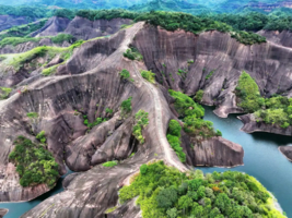【云径湘南·徒步盛宴】衡山禅径·郴州丹霞·八面云海六日水墨长卷徒步之旅