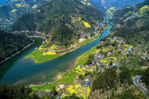 【五一】徒步新安江第一湾，穿越武阳蜘蛛肚，登顶彭泽尖，秀美大川岛，探寻徽州秘境，赏高山美景土楼