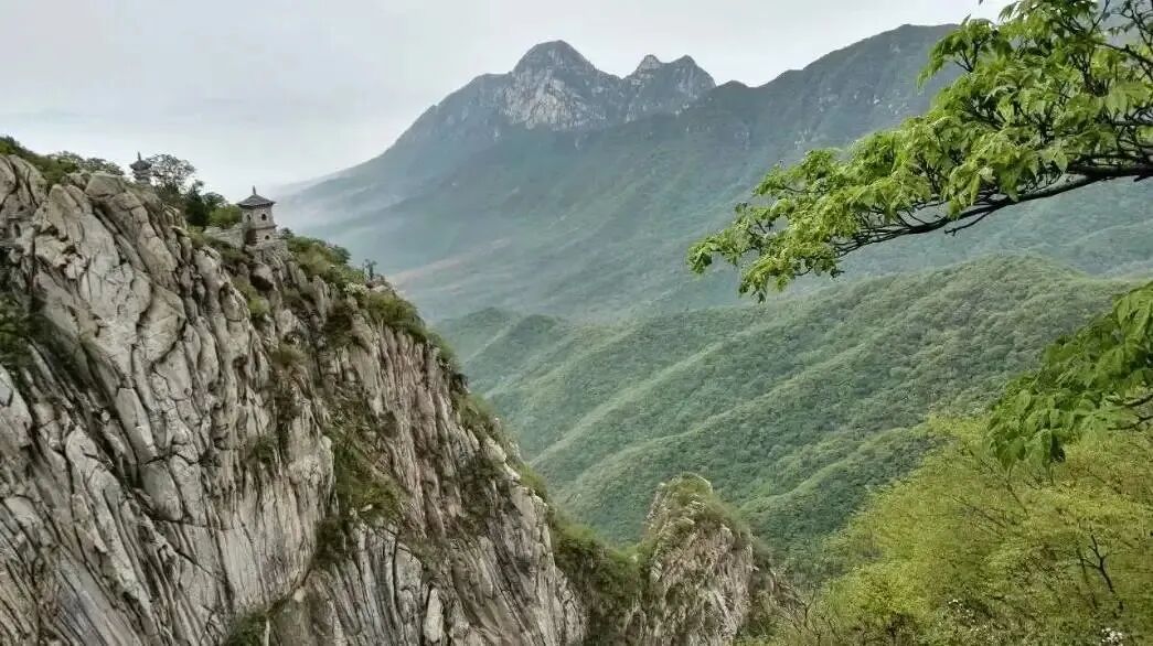 嵩山三皇寨 自然景观在五岳中仅次于华山_1_语言学-胡博士_来自小红书网页版.jpg