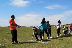 坝上草原　拔河