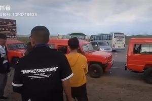 来了一个流氓车队