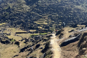 徒步【江英古道】探寻“千里江山图“广东版“墨石公园” 1天游