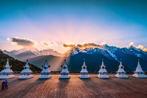 【大香格里拉环线】柔情丽江｜梅里雪山｜西藏芒康｜巴塘理塘｜稻城亚丁｜泸沽湖｜2-8人7天6晚｜精品Mini团