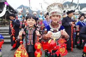 2.17/2.18/2.19【全景大湘西5天·高铁团】长沙+张家界森林公园+天门山森林公园+玻璃桥大峡谷+凤凰古城