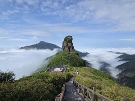 端午高铁梵净山3日｜奔赴梵天净土天空之城，一边徒步一边看云海