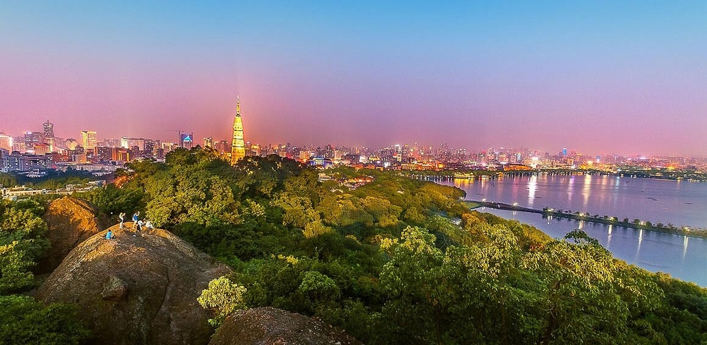 【每周二固定活动】夜爬宝石山 眺望西湖夜景 - 杭州