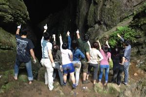 【2日定制】户外露营、无底溶洞探险、80米速降、60度攀岩，等你来挑战