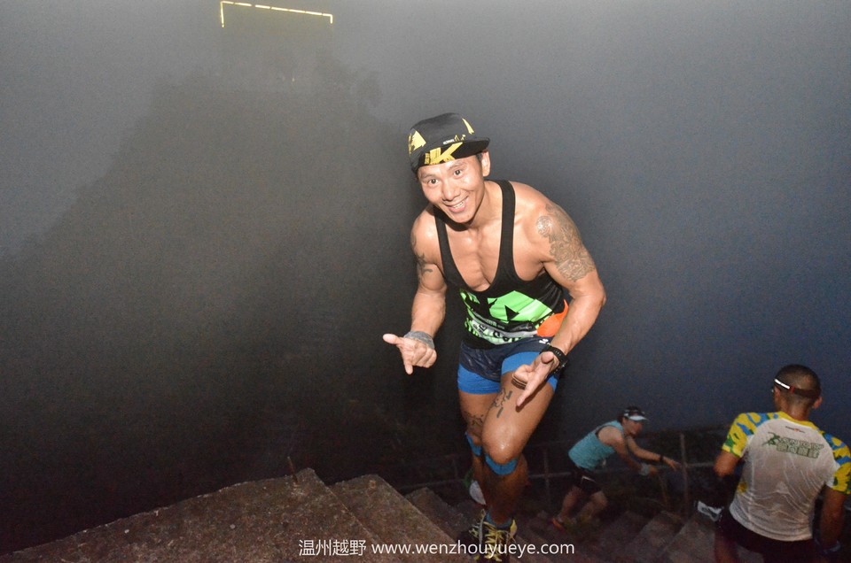 a9f784ad16d31974bfbe9239ce555fa