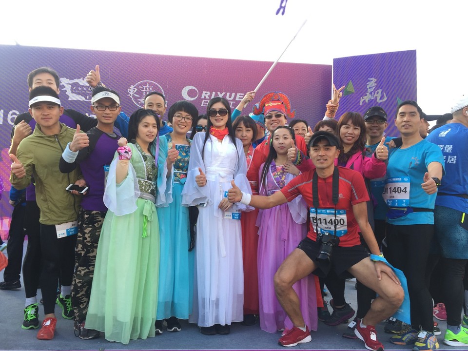 mmexport1480734603022