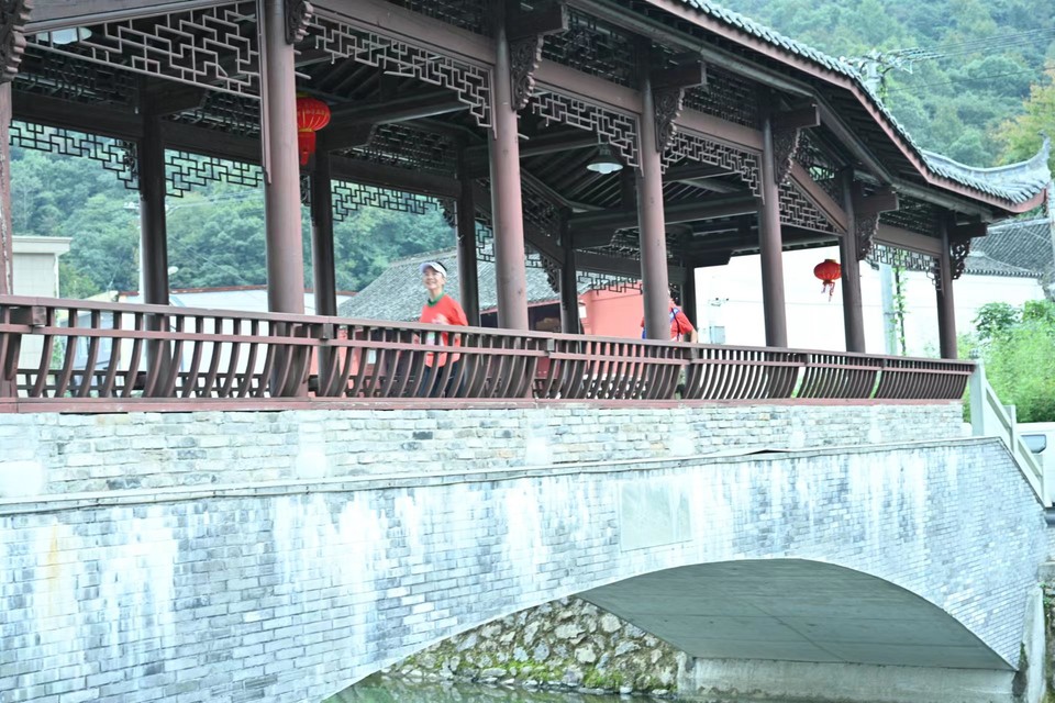 1I7AM_nWk-cWe8mjCTFRzxiIMfAhKZn23F4Hu5XKI5HaLYQ-9o3V-i6a4jyHGj4F