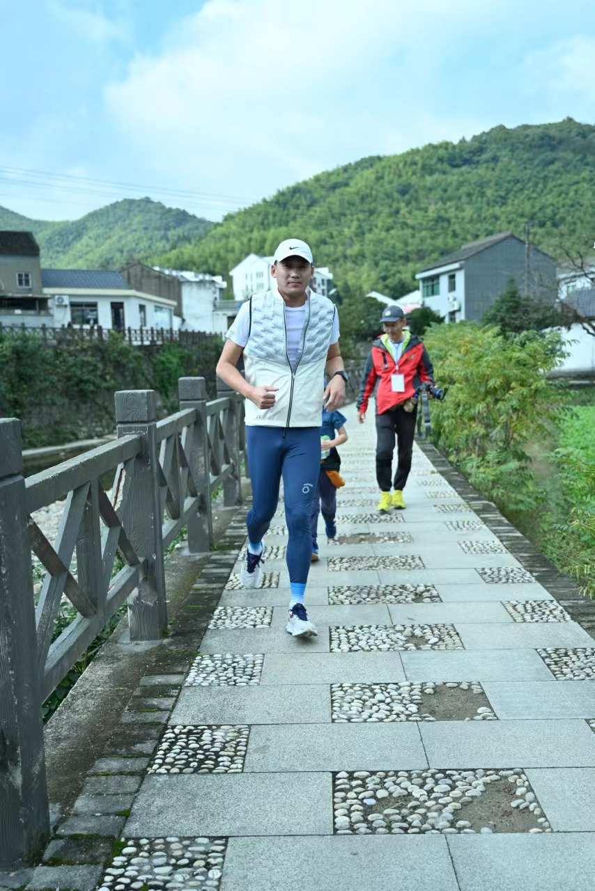 1I7AM_nWk-cWe8mjCTFRzzkU6-_hnD5n1gdhChv31ZDSlzUDjVKhAsUrDIi6N1sX