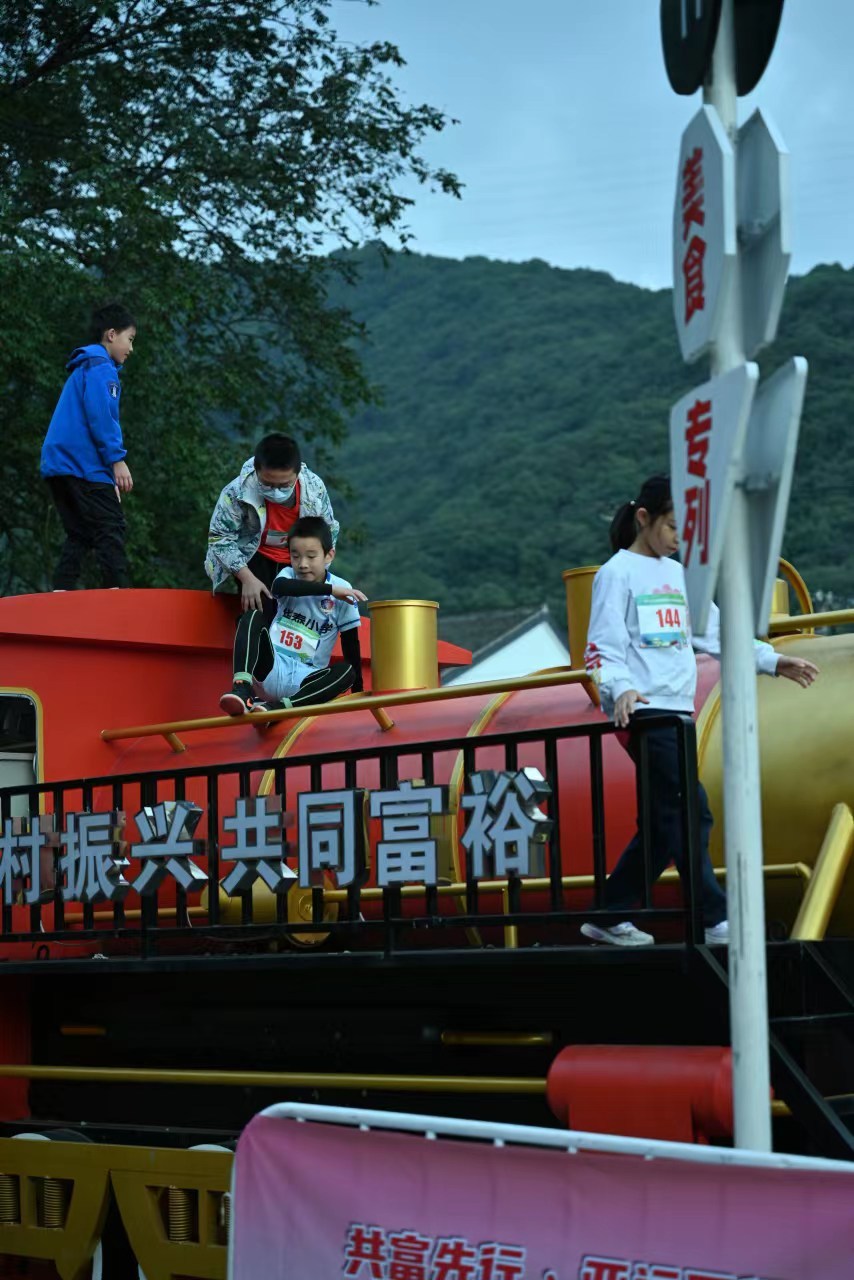 1I7AM_nWk-cWe8mjCTFRz6EtwX8f-1NGmFmDWf9Zl5V-PIH6fzQ28DcIuWE_kaNA