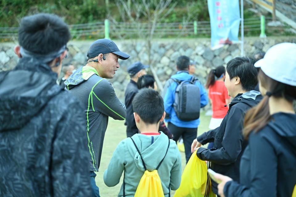 1I7AM_nWk-cWe8mjCTFRzzA-YieiTAElSfowg_FbmFgFCy20O3-WGjt6btLXbyMc