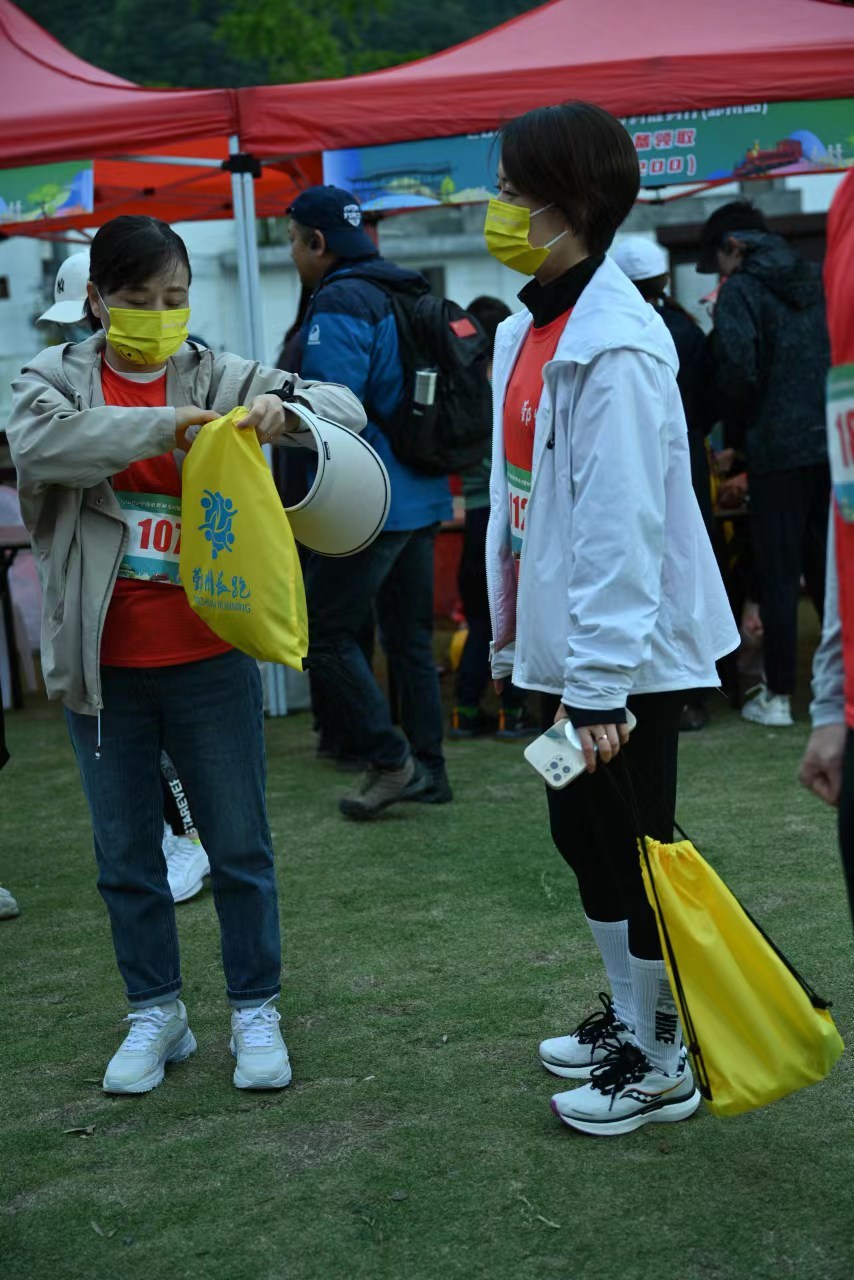 1I7AM_nWk-cWe8mjCTFRz7BK_3Cipw_wHPRKPSaxvihS_EggT1PJHe_EZuEdAj4q