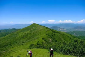 周末1日【大黑峰】景色堪比海坨山｜碾子沟-大黑峰-观音堂-徒步户外16公里穿越<中级强度>