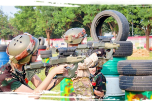 【少年特种兵】3.14/21/4.4/5/6真人CS对抗+实感射击+军魂训练+战术课堂+圆孩子迷彩梦