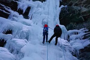 【宣战极寒】2.7/8/9/10/11/12/13冰瀑攀冰·专业教练·挑战自我·冰上运动·冰面火锅