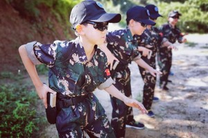 俄联邦 · 阿尔法10.2/6青少年实弹（7气动）枪械战术射击实训