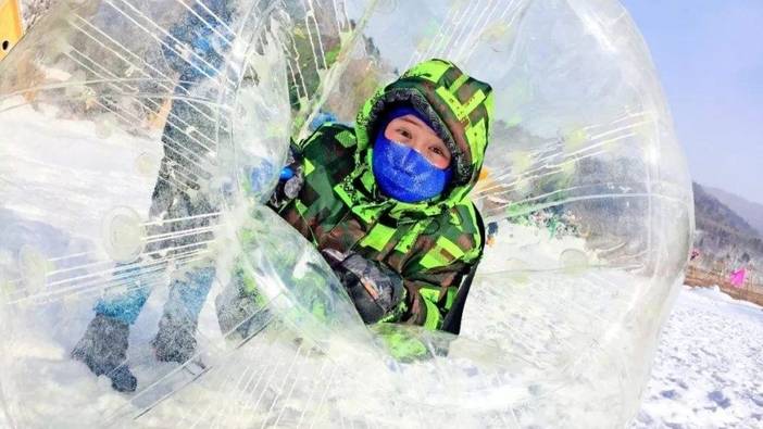 《冰雪奇缘》冰雪主题团建活动