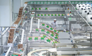 志愿北京4h 牛奶的诞生 | 3.22/28/4.4/12蒙牛自然探索营 亲子科学创意工坊