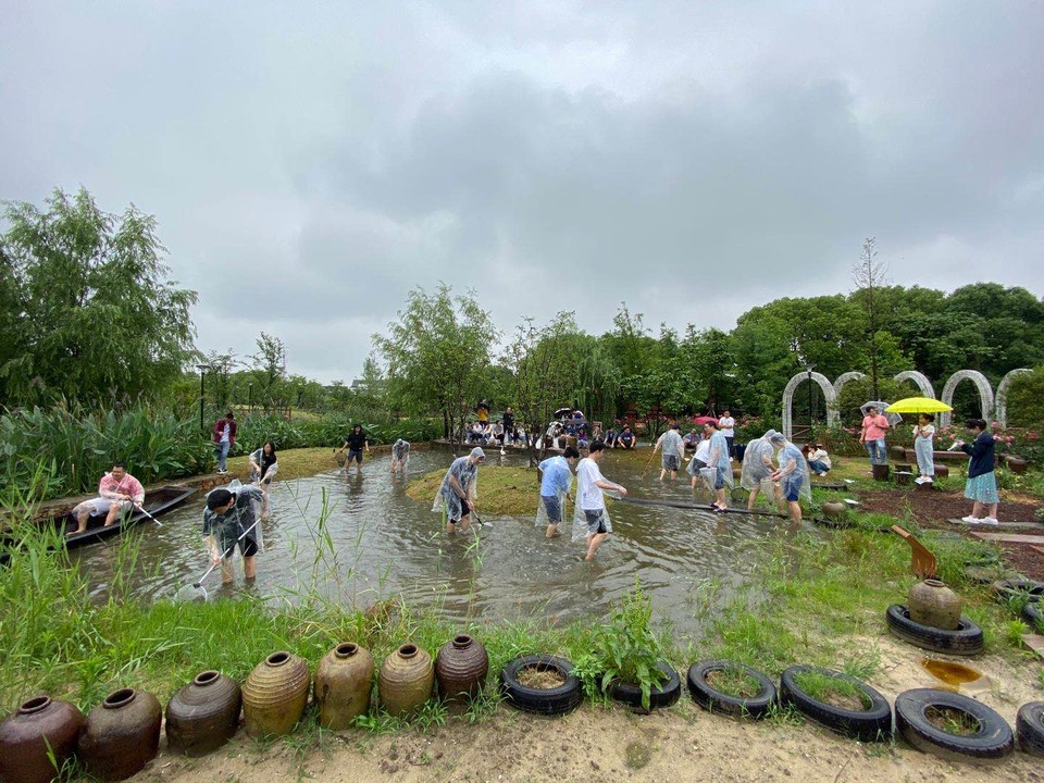 98f2dfccfdfd11b60cc4f43a4215f91