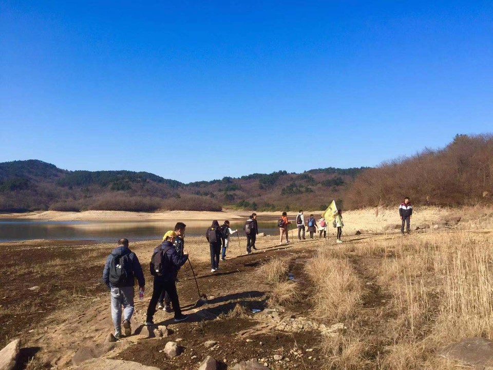 979b1dc752f16208d9b13a2d9e7d02d