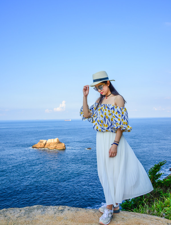 Cg-40lfhPZeINes_AA_gcblf204AAAYWAO3SbsAD-CJ876