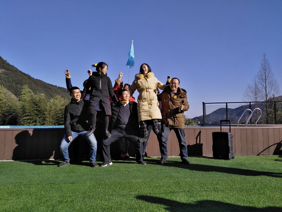 f73e8287f64f384a9b07fcbabb106e2