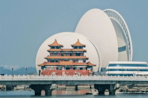 春日看海计划【醉美珠海1天】畅游“小鼓浪屿”淇澳岛，漫步情侣路（网红灯塔、渔女、香炉湾沙滩、日月贝）