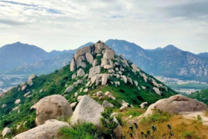 春日看海计划【马天顶-山海徒步】那琴半岛别致海岸线，巨石阵拍户外大片