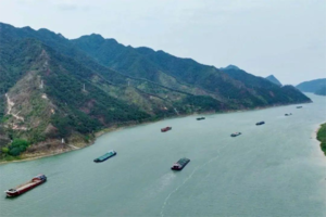 周六日出发【肇庆三峡之巅——龙门顶】邂逅西江小三峡“羚羊峡”，俯瞰端州古韵