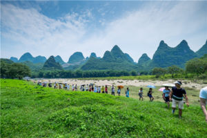 漓江徒步 2 日｜26公里精华段，走进真正的水墨山水画里（桂林集合）