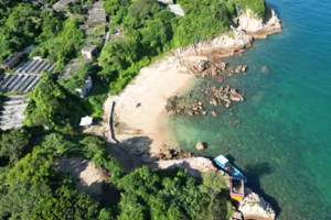 自驾集合【小三门岛露营2日】避世玻璃海玩水，体验一回渔夫生活，坐船才能到达星空营地