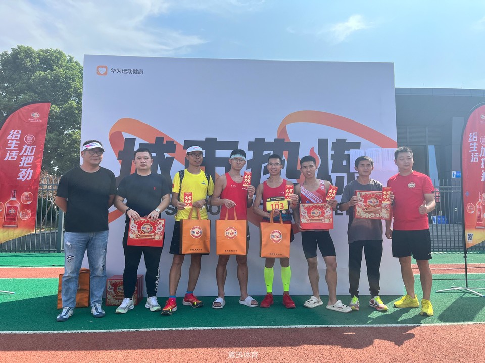 32e3d2f4ed6645927d8335229b41eb3