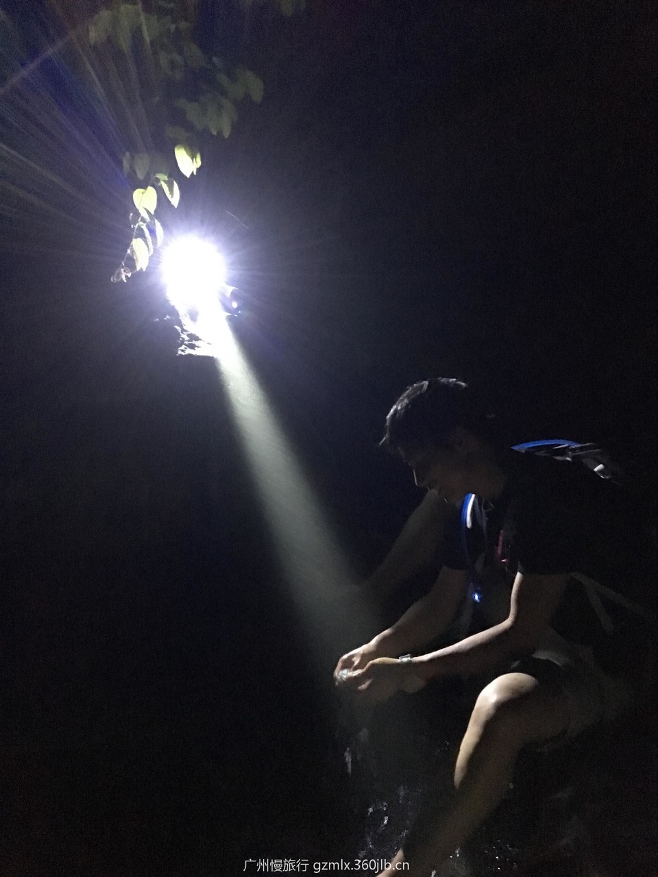 927e4e785f7958dd85b77913e5955b3e_org