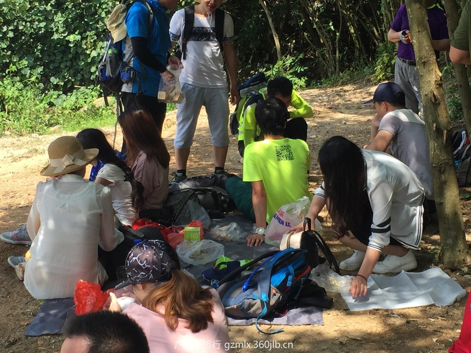 35fbd3ce567418633f92185a6902619b_org