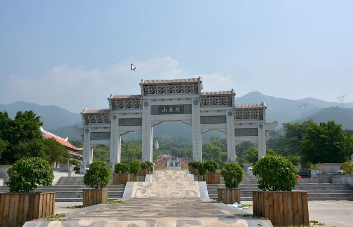 http://img.saihuitong.com/3303/img/117409/middle/1566c3db819.jpg-w930