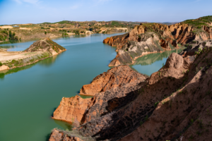 8月8-10日榆林红碱淖 红石峡 波浪谷、高家堡 榆林老城  李自成行宫+户外礼物三日游398元