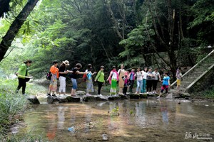 【特价活动】5.17-18天河大峡谷.抱犊寨二日游268元