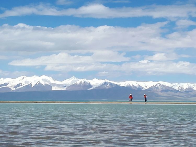 青海海西德令哈哈拉湖