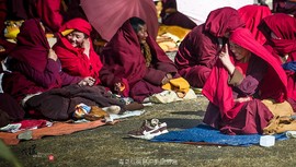 法事大会上的小觉姆DSC_4504副本