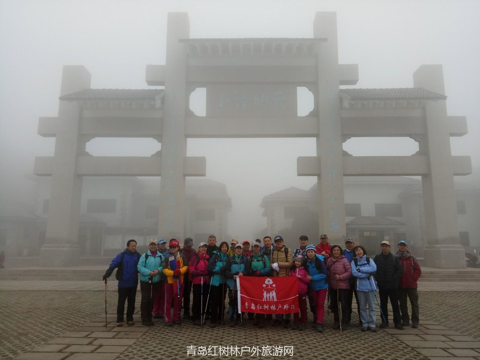 跳台石-大峡谷-滚龙洞