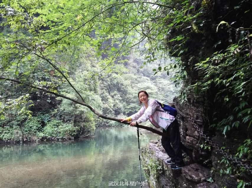 3cdeb27f55cdf4a721f3645c6844d103_big