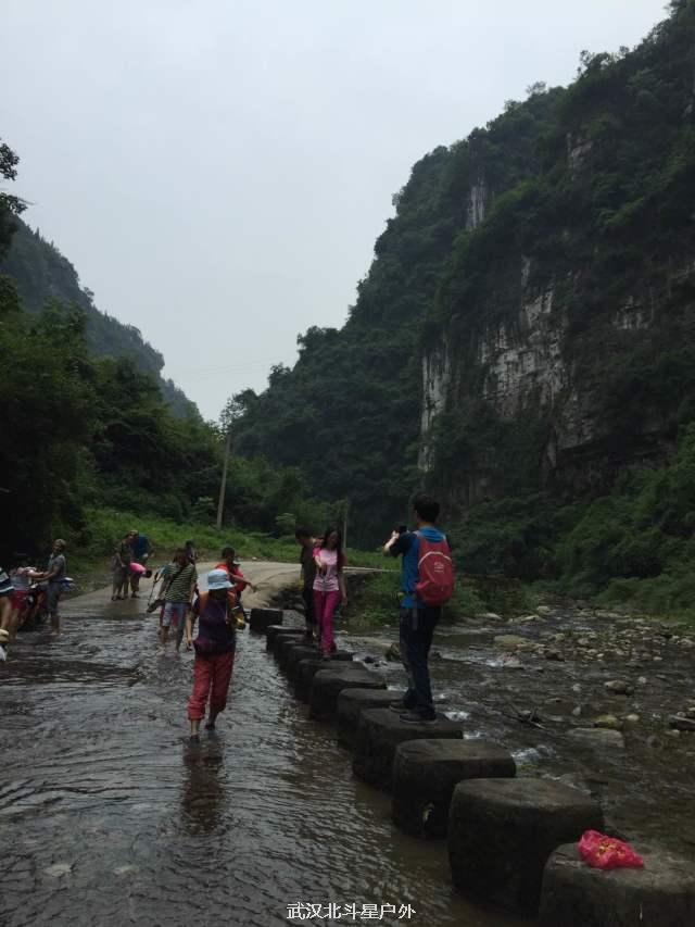 4d1b08461cb34ad2c51830c564a4be09_big