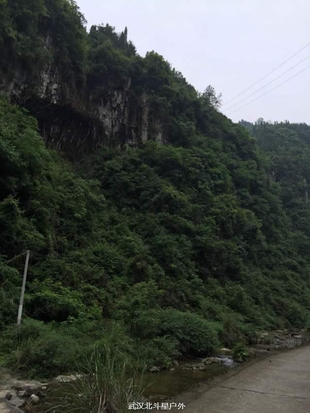 35fbd3ce567418633f92185a6902619b_big