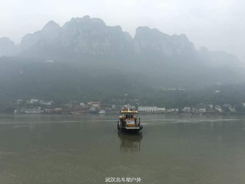 a2deda14891eec93c6fe67df237e5423_big